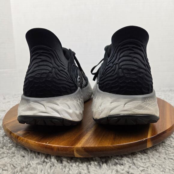 New Balance Mens 12.5D Fresh Foam 1080v10 Black Gray Road Running Shoe M1080K10 - Picture 2 of 12